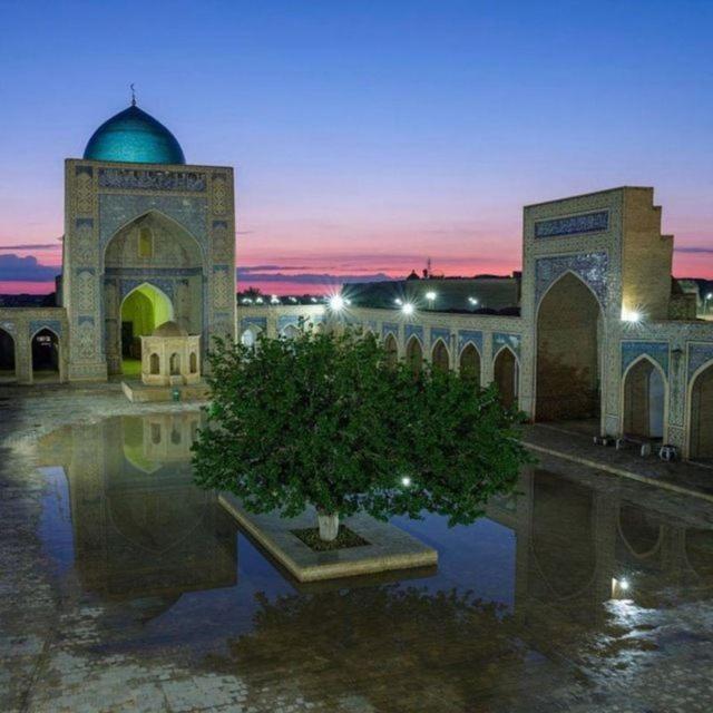 Uzbegim Family Guest House Bukhara Esterno foto
