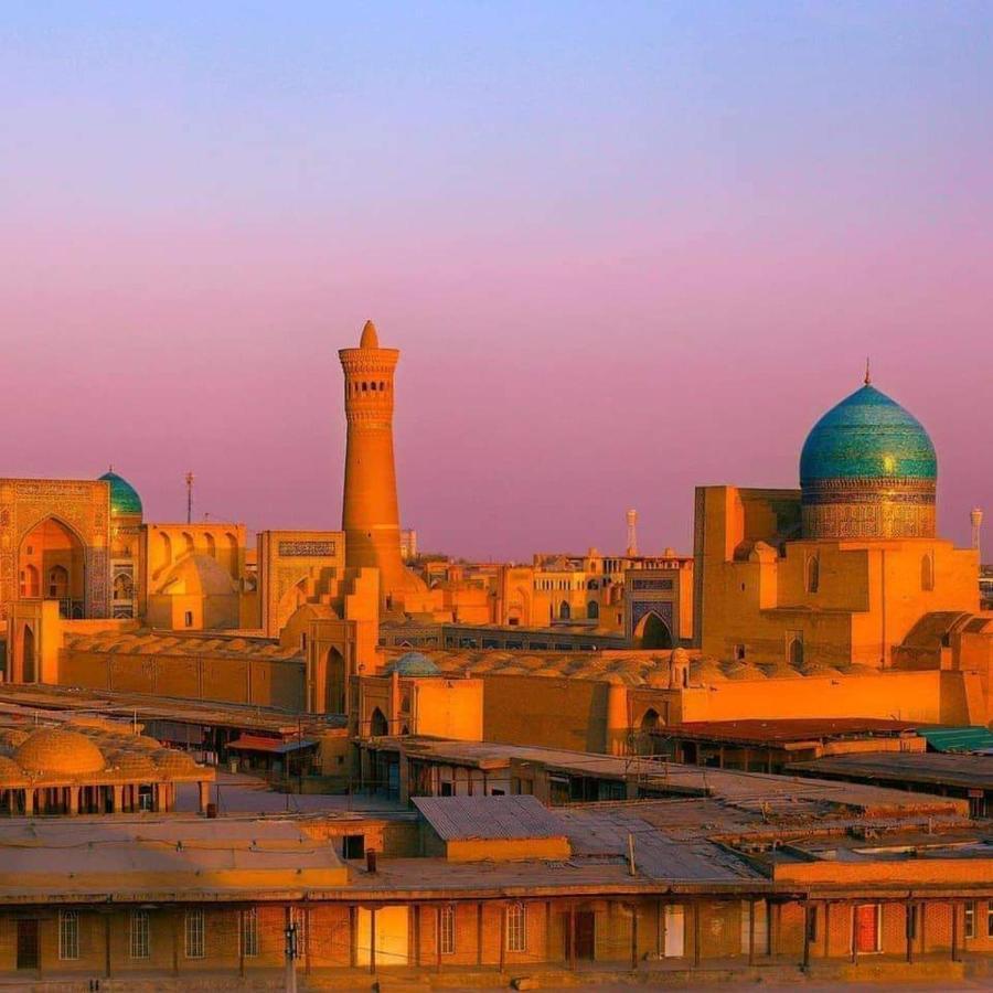 Uzbegim Family Guest House Bukhara Esterno foto