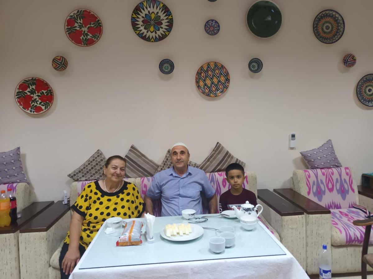 Uzbegim Family Guest House Bukhara Esterno foto