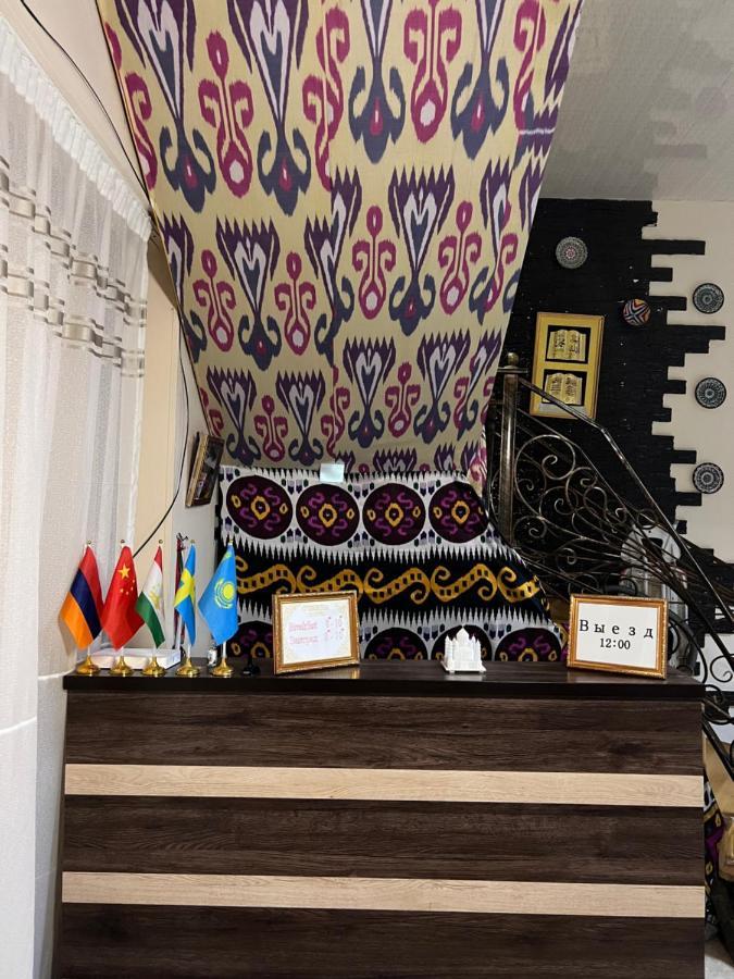 Uzbegim Family Guest House Bukhara Esterno foto