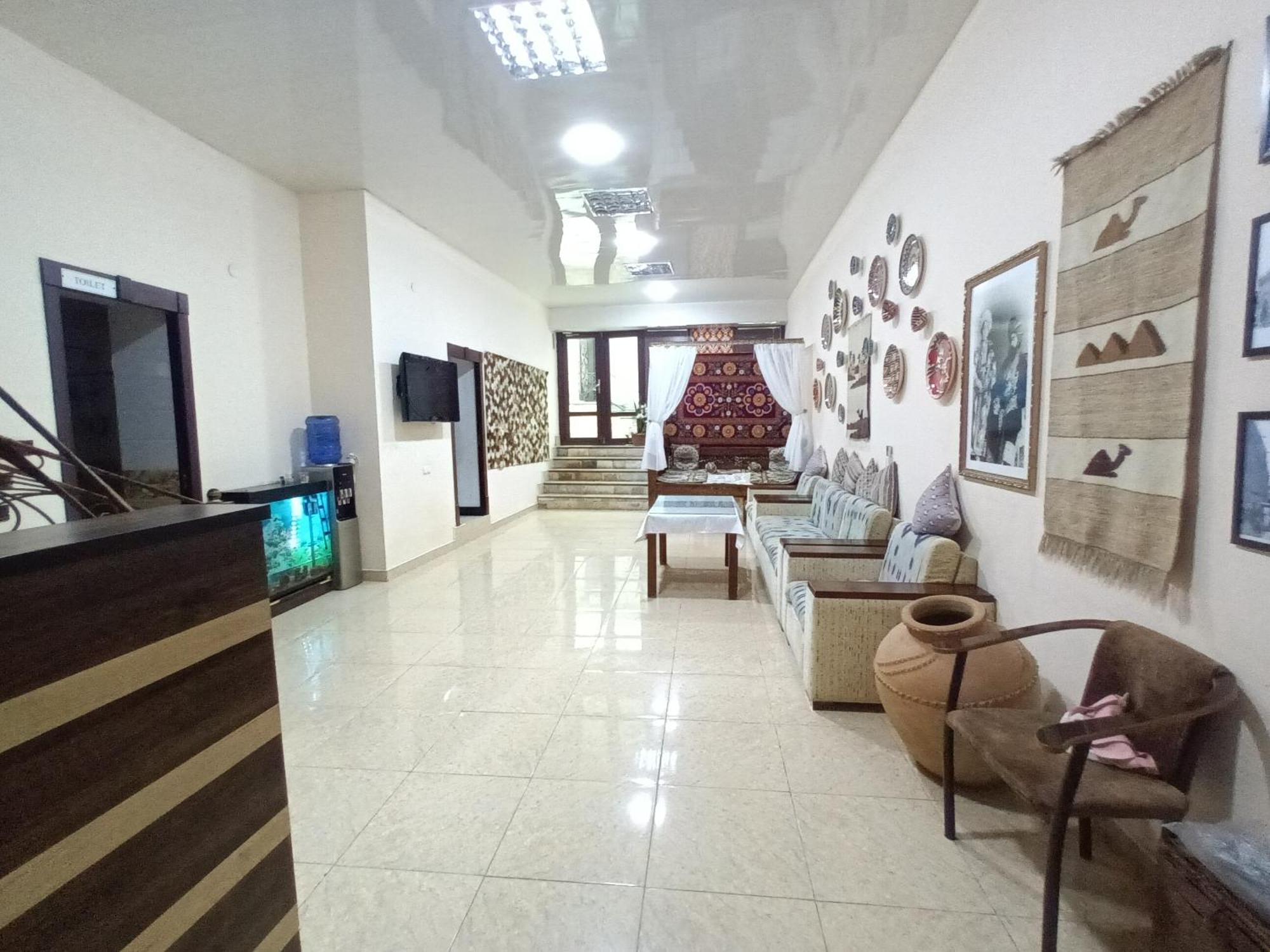 Uzbegim Family Guest House Bukhara Esterno foto