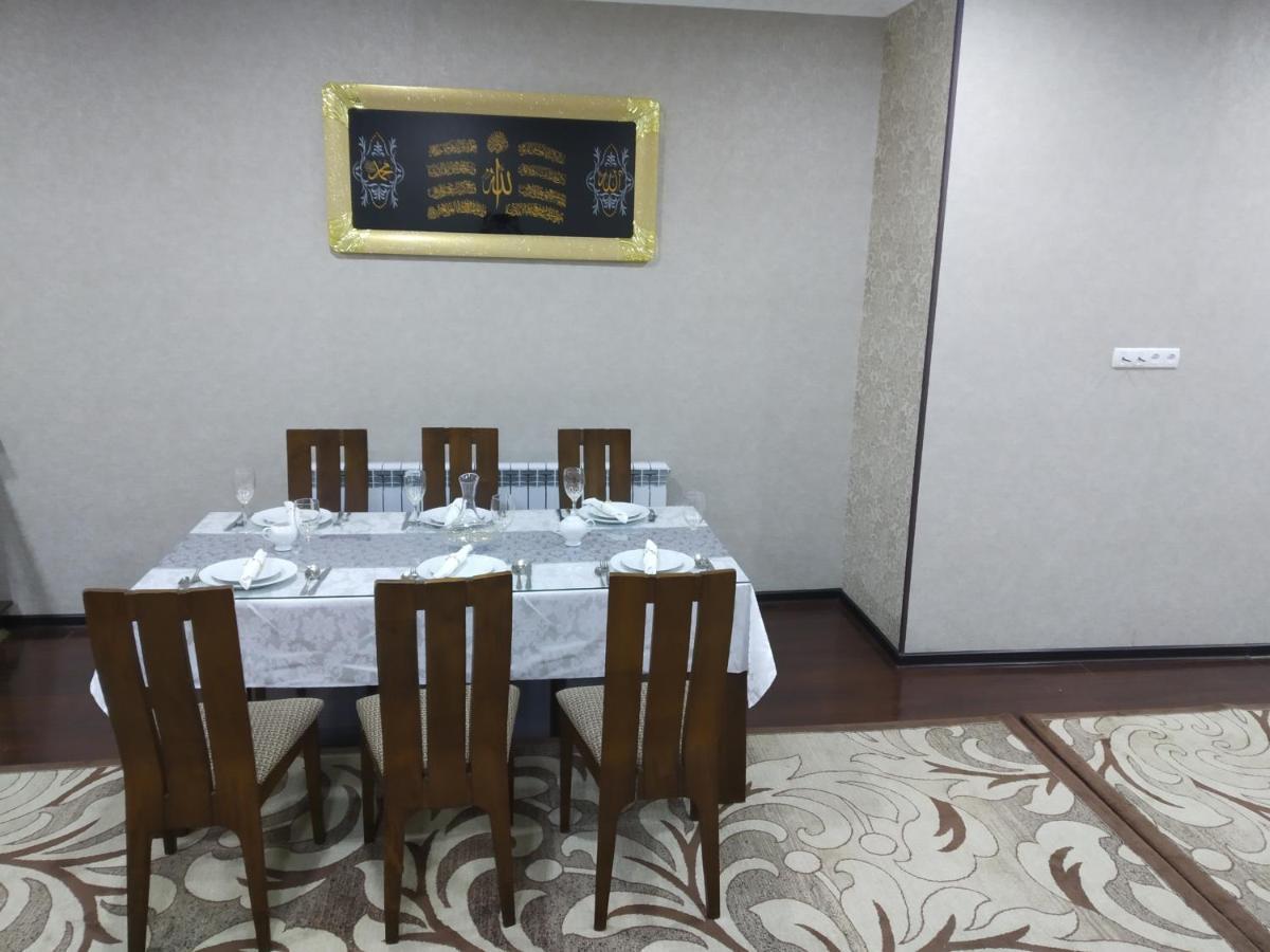 Uzbegim Family Guest House Bukhara Esterno foto